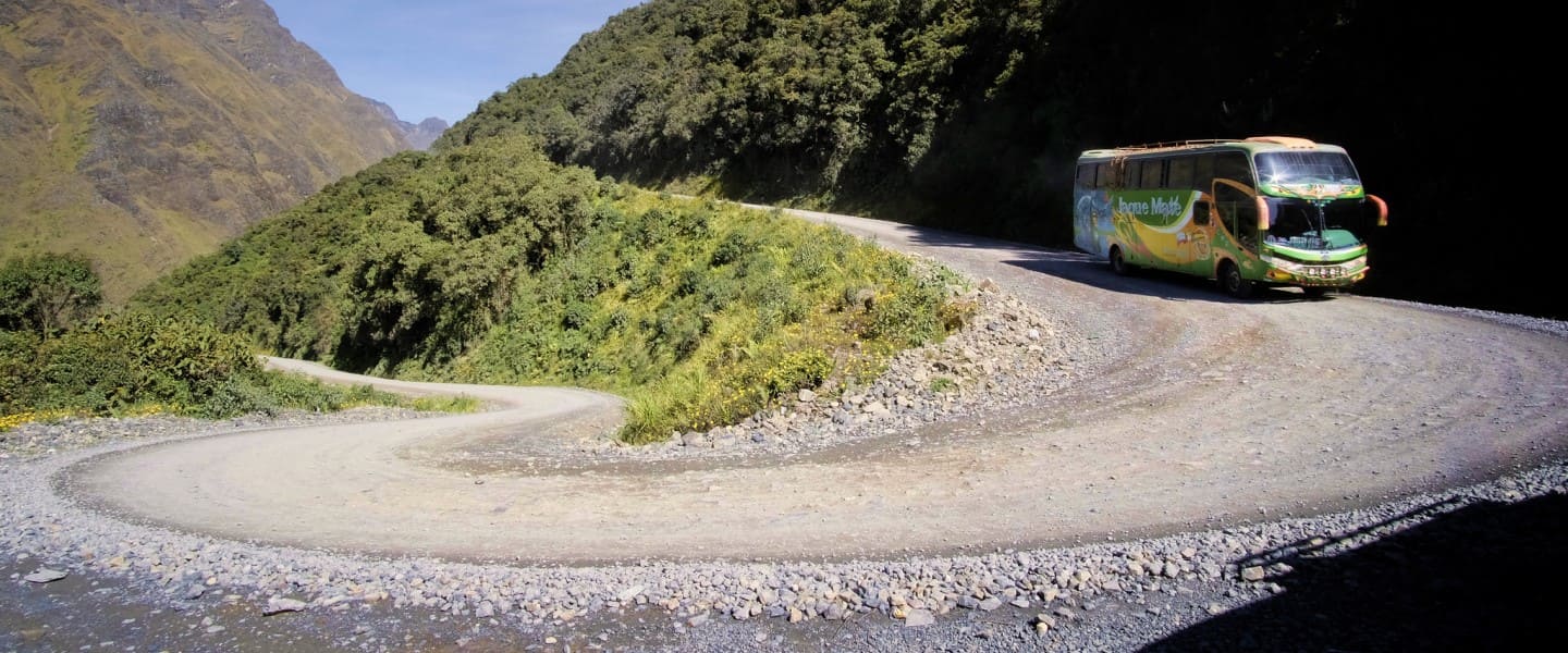 Estudio de diseño técnico para la construcción de la carretera de Unduavi a Chulumani