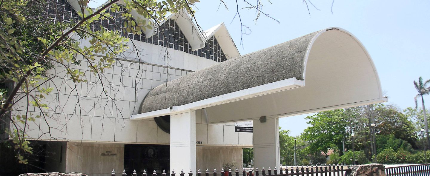 Recuperación Teatro Amira de la Rosa (TAR)