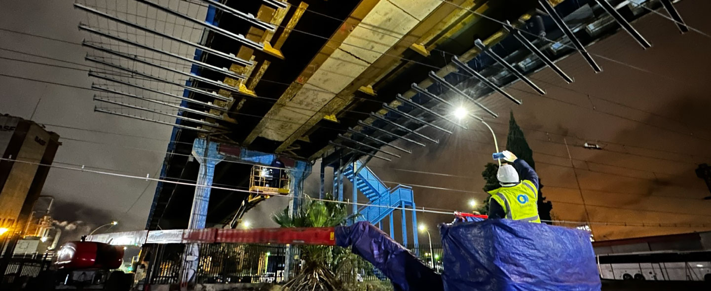 Ensayos e inspecciones en Puente de la Zona Franca de Barcelona 