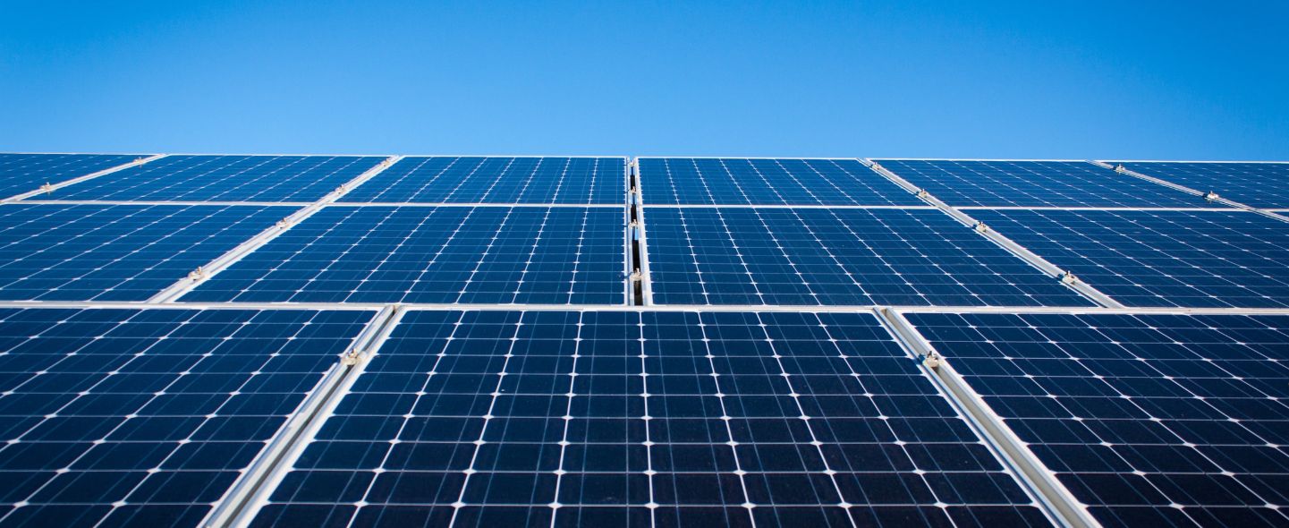 La apuesta de SOCOTEC por la eficiencia: el autoconsumo fotovoltaico como oportunidad para el tejado industrial