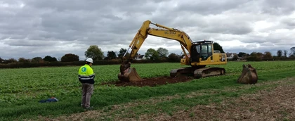 Trial Pits (Calicatas) Trial Pits (Calicatas)